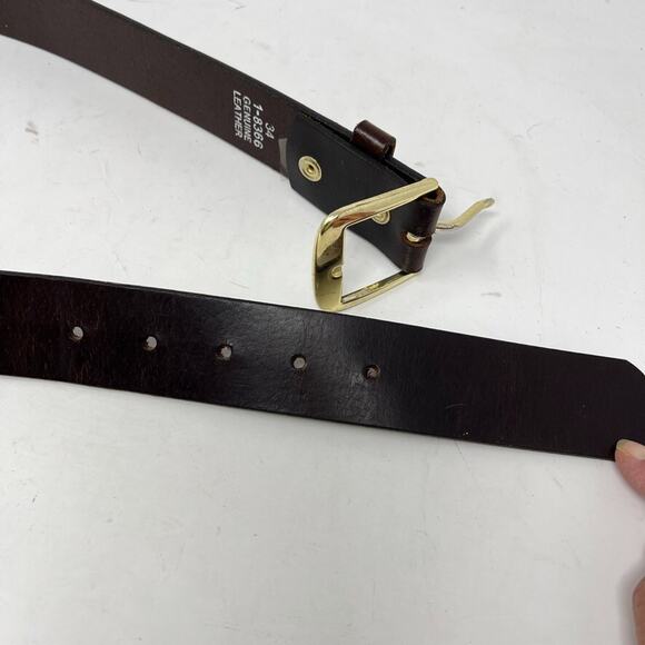 Unbranded Leather Belt Brown Genuine Leather Gold Color Hardwarare Men's Sz. 34 - Picture 4 of 9